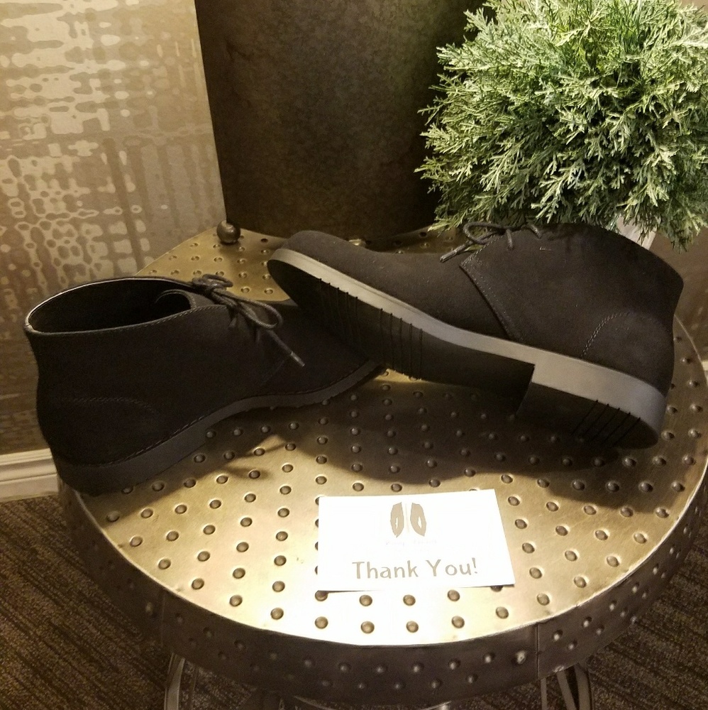 NWT Men's "Chukka" Suede Shoes - Picture 7 of 7